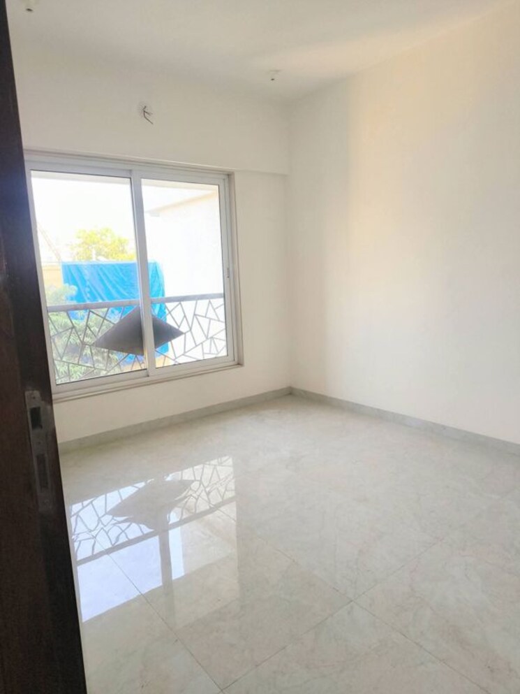 Room, smruti-chs-vile-parle-east 2 Bedroom 750 Sq.Ft. Apartment In Vile Parle East Mumbai 9855302