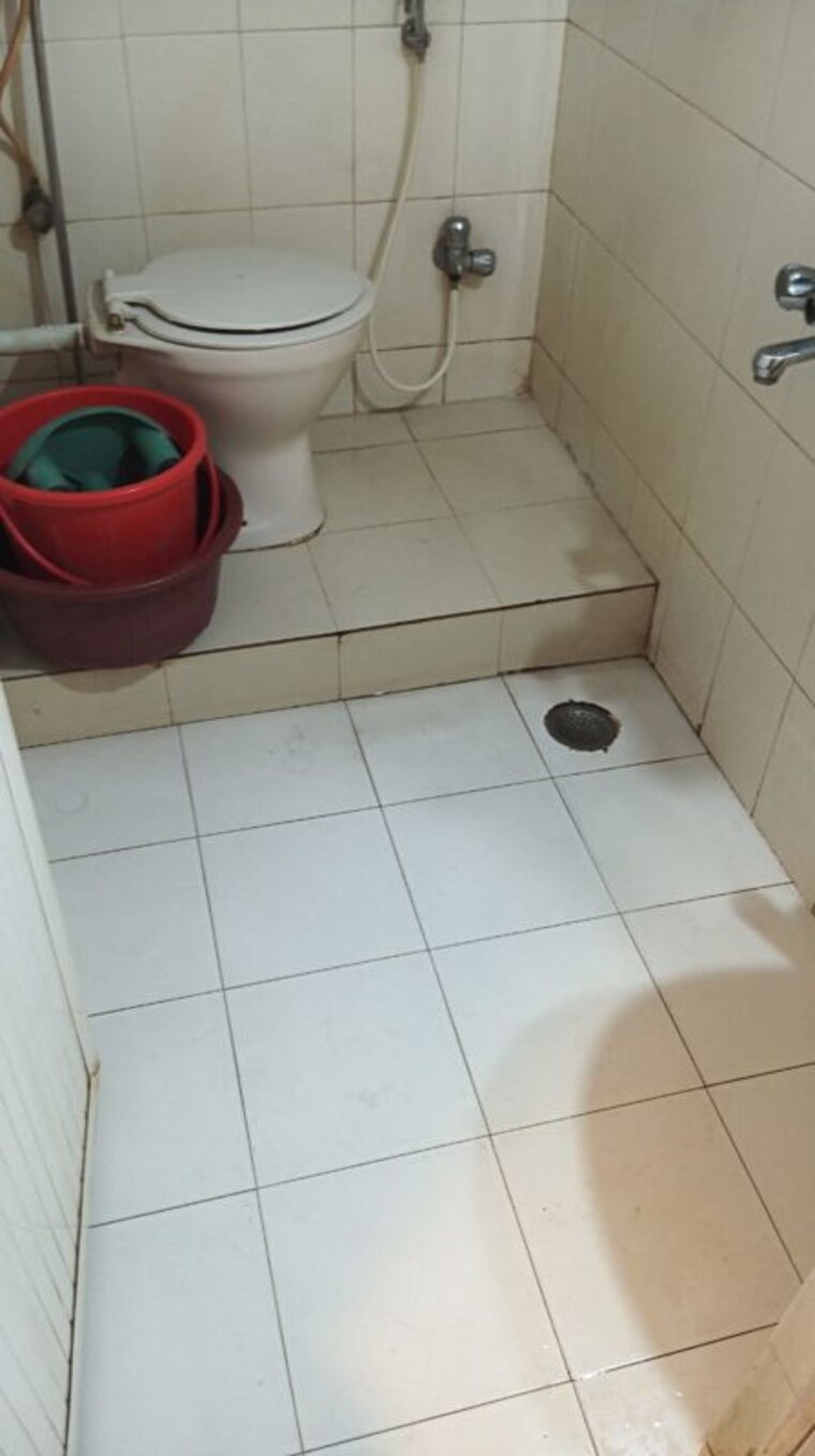 Bathroom, orchid-complex-gundecha 1 RK 310 Sq.Ft. Apartment In Kandivali East Mumbai 9855303