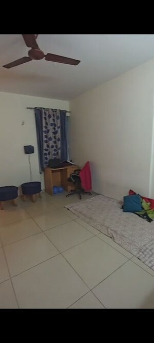 Living Room in 2 BHK Apartment at Wave Dream Homes, Wave City – for Rent