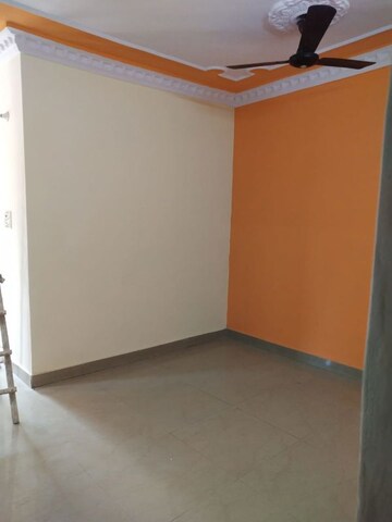 Room in 3 BHK Independent House at Sector 55 – for Rent