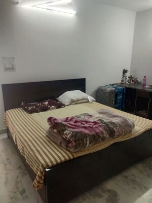 Bedroom in 3 BHK Independent House at Sector 55 – for Rent