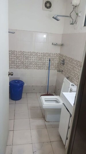 Bathroom in Studio Apartment at Defence Colony – for Rent