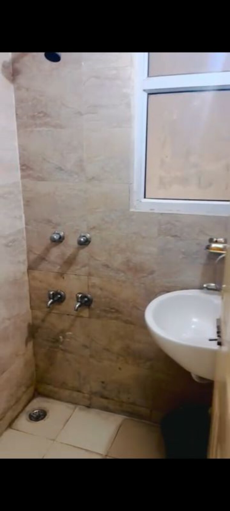 Bathroom, wave-dream-homes 1 Bedroom 580 Sq.Ft. Apartment In Wave City Ghaziabad 9855320