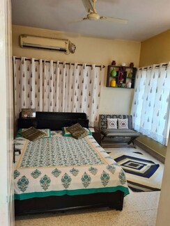 Pg For Rent in Vineet Khand