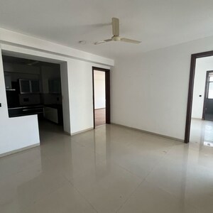 Room in 4 BHK Apartment at Pride Purple Park Titanium, Jagtap Dairy – for Rent