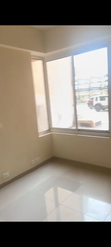 Room in 1 BHK Apartment at Wave Dream Homes, Wave City – for Rent