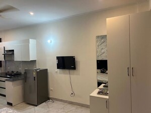 Team Area in 3 BHK Apartment at Pir Machalla – for Rent