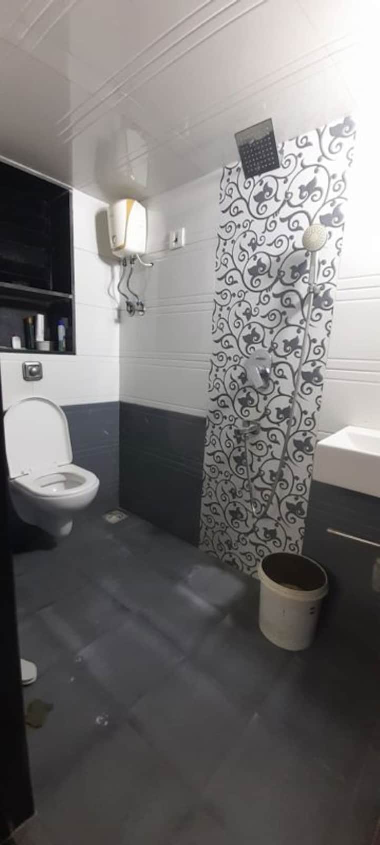 Bathroom, lodha-woods 3 Bedroom 1026 Sq.Ft. Apartment In Kandivali East Mumbai 9855336