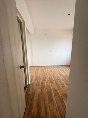 Furnished Amenities in 2.5 BHK Apartment at Lodha Casa Rio Gold, Dombivli East – for Sale