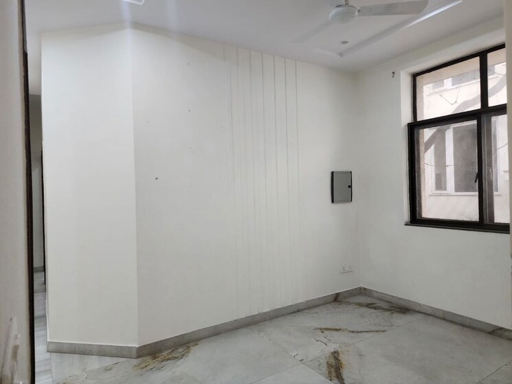Room, vasant vihar 3 Bedroom 1800 Sq.Ft. Builder Floor In Vasant Vihar Delhi 9855344