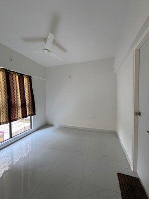 Furnished Amenities in 1 BHK Apartment at Runwal Gardens Phase 2, Dombivli East – for Rent