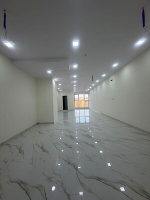 Building Lobby in 4 BHK Apartment at Shapoorji Pallonji Epsilon, Kandivali East – for Sale