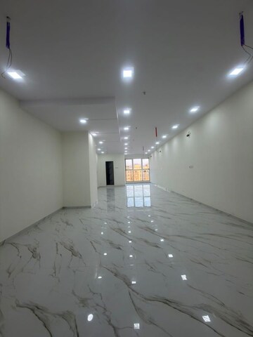 Building Lobby in 4 BHK Apartment at Shapoorji Pallonji Epsilon, Kandivali East – for Sale