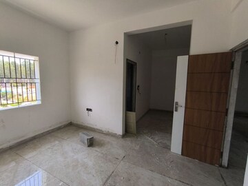 Room in 3 BHK Apartment at Yelahanka – for Sale