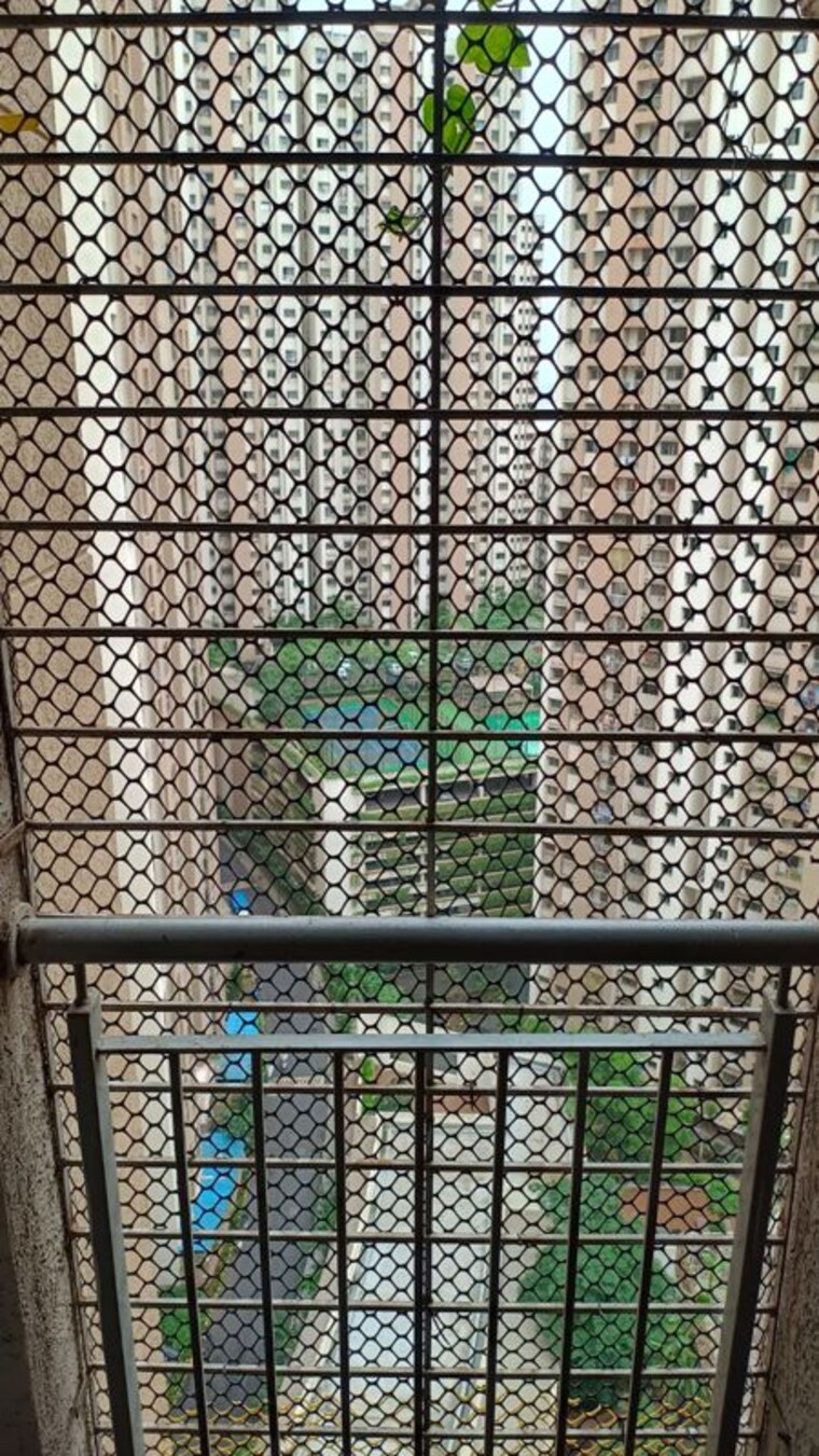Balcony, lodha-splendora 2.5 Bedroom 851 Sq.Ft. Apartment In Ghodbunder Road Thane 9855367