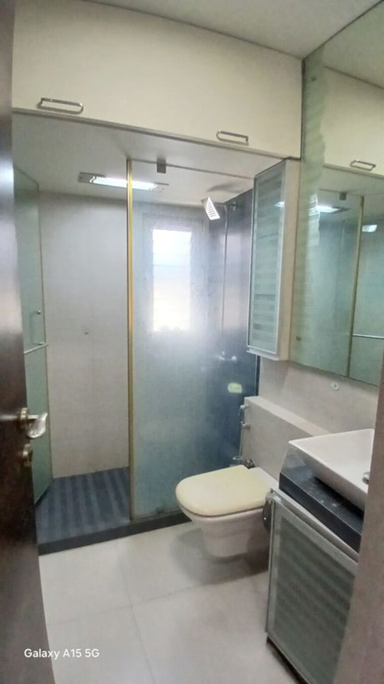 Bathroom, sapphire-heights 2.5 Bedroom 1250 Sq.Ft. Apartment In Kandivali East Mumbai 9855369