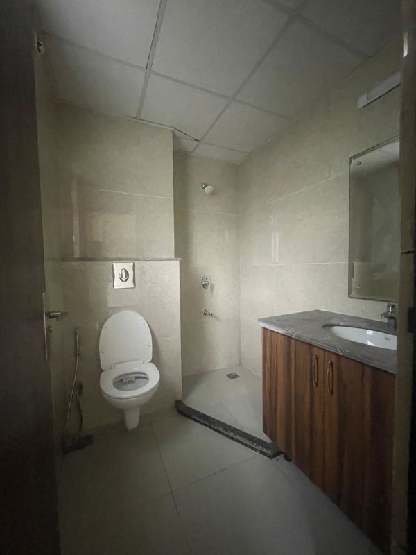 4 BHK + Pooja Room,Servant Room,Extra Room 3560 Sq.Ft. Villa in BPTP Amstoria