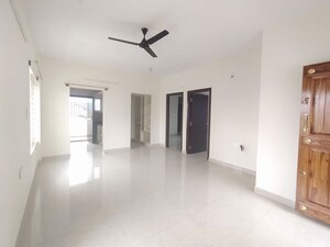 Room in 2 BHK Apartment at Jagadish Nagar – for Rent