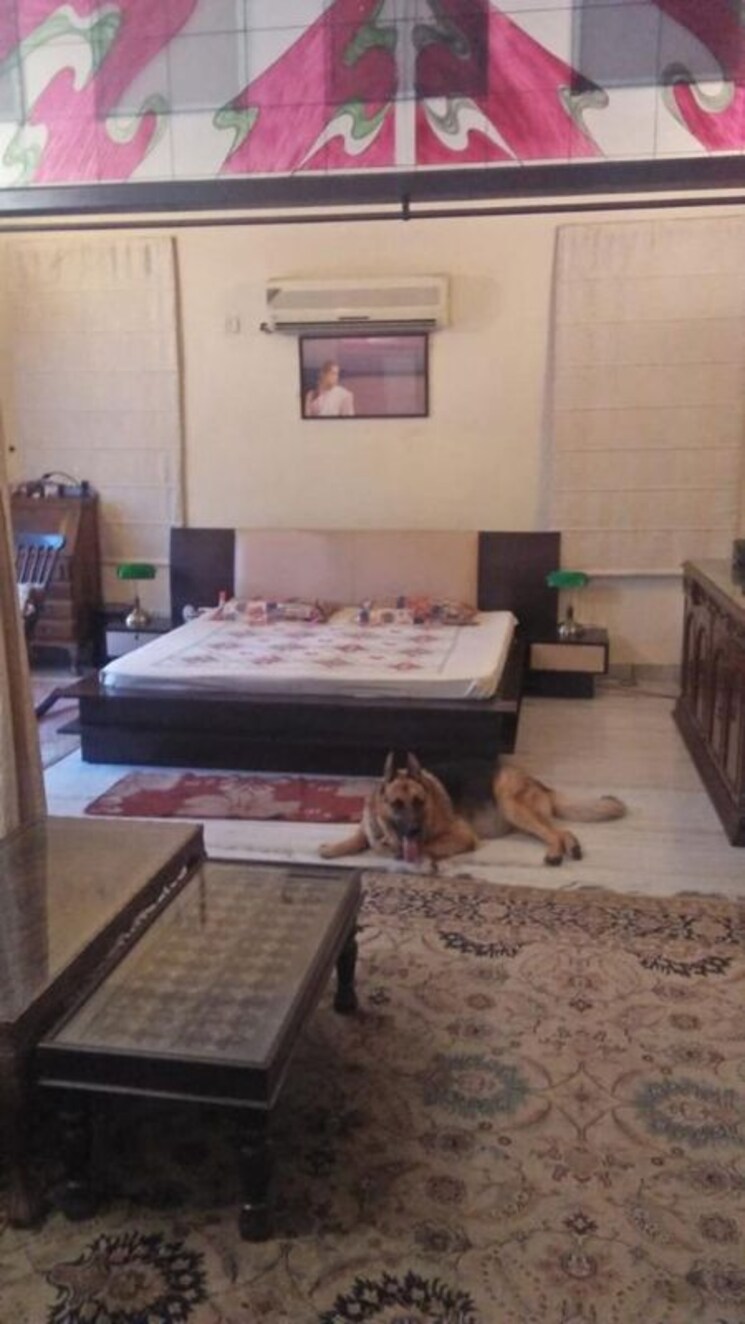 Bedroom, delta iii greater noida 6 Bedroom 350 Sq.Mt. Independent House In Delta Iii Greater Noida Greater Noida 9750892