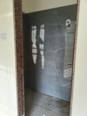 Bathroom in 1 RK Apartment at Vastu Darshan Heights, Dahisar West – for Rent