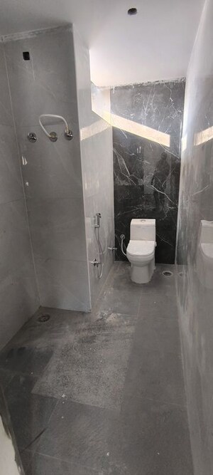 Bathroom in 1 BHK Builder Floor at Indiranagar – for Rent