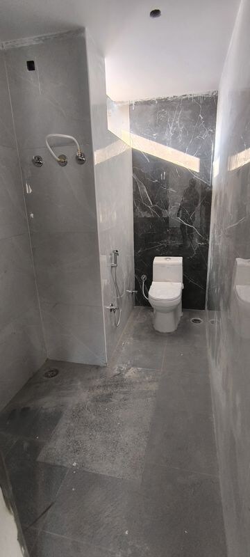 Bathroom in 1 BHK Builder Floor at Indiranagar – for Rent