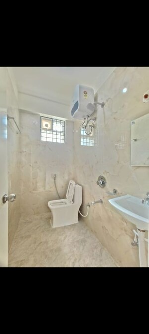 Bathroom in 1 BHK Builder Floor at Indiranagar – for Rent