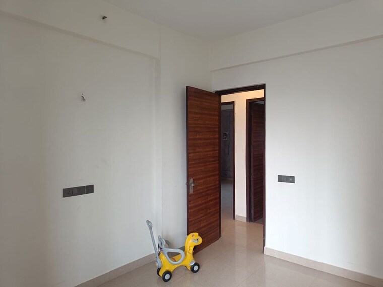 Room, sikka-kimantra-greens 3.5 Bedroom 1555 Sq.Ft. Apartment In Sector 79 Noida 9855434