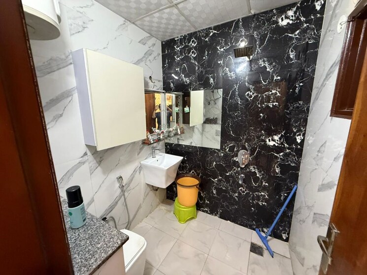 Team Area, maya-homes 1 Bedroom 650 Sq.Ft. Builder Floor In Indrapuram Ghaziabad 9855447