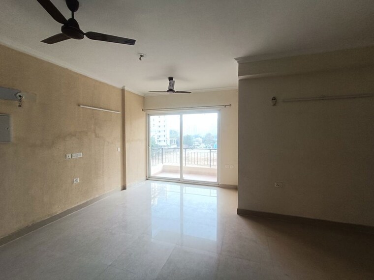 Room, amrapali-crystal-homes 3 Bedroom 1700 Sq.Ft. Apartment In Sector 76 Noida 9855444