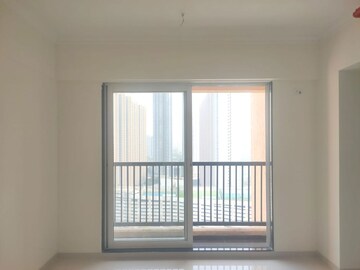 Room in 1 BHK Apartment at Natasha Enclave Vartak Nagar, Vartak Nagar – for Rent