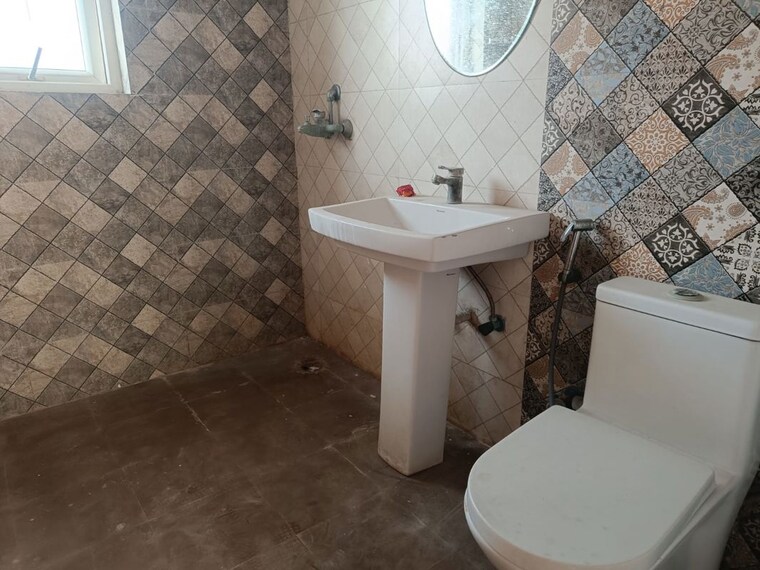 Bathroom, urbtech-hilston 2.5 Bedroom 1310 Sq.Ft. Apartment In Sector 79 Noida 9855457