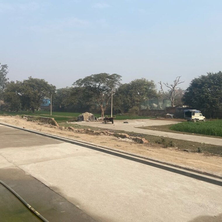 undefined, shahdara  50 Sq.Yd. Plot In Shahdara Delhi 9855473