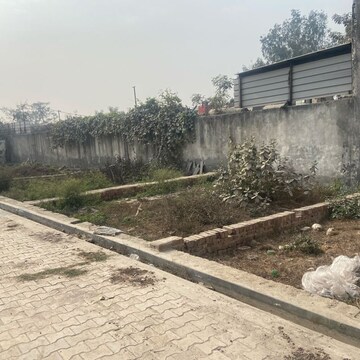 Plot Area in  Plot at Laxmi Nagar – for Sale