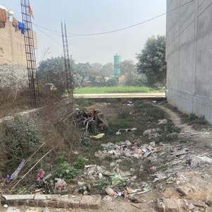  Plot – Exterior View View at Laxmi Nagar - for Sale