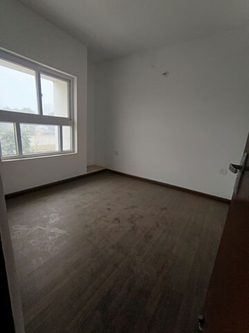 Room in 3 BHK Builder Floor at Rps Palms, Sector 88 – for Rent