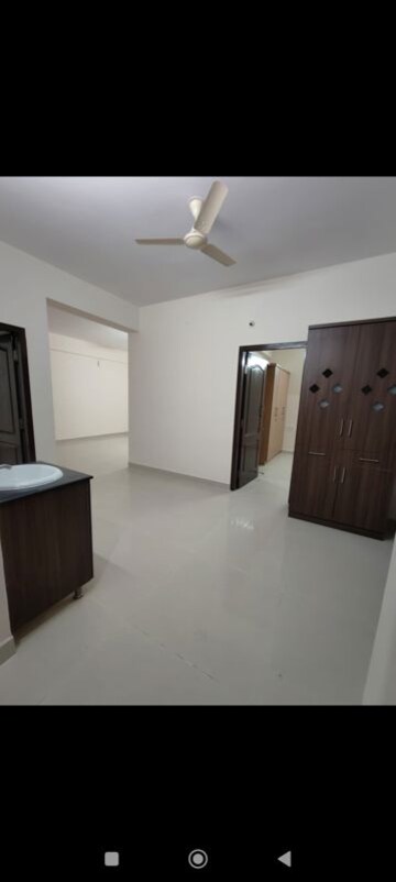 Room in 2 BHK Apartment at Indiranagar – for Rent