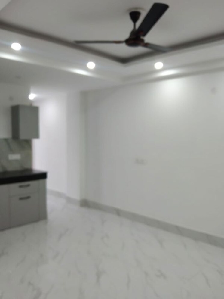 Room, saket 1 Bedroom 450 Sq.Ft. Builder Floor In Saket Delhi 9855517