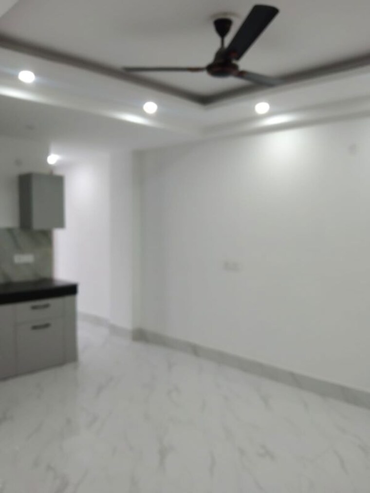 Room, saket 1 Bedroom 450 Sq.Ft. Builder Floor In Saket Delhi 9855517