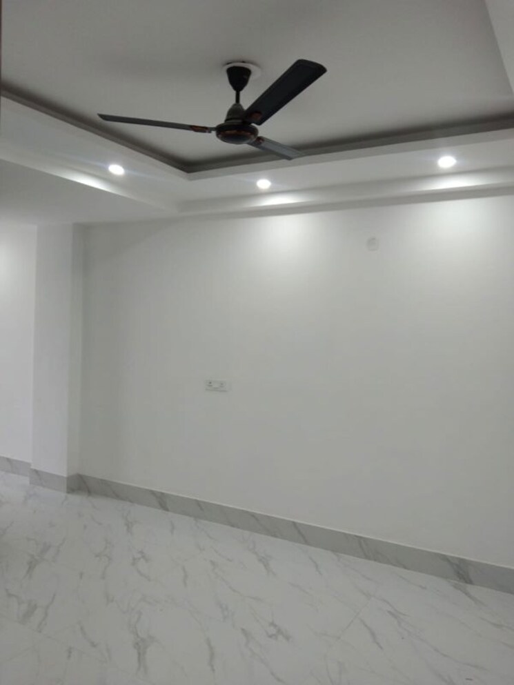 Room, saket 1 Bedroom 450 Sq.Ft. Builder Floor In Saket Delhi 9855517