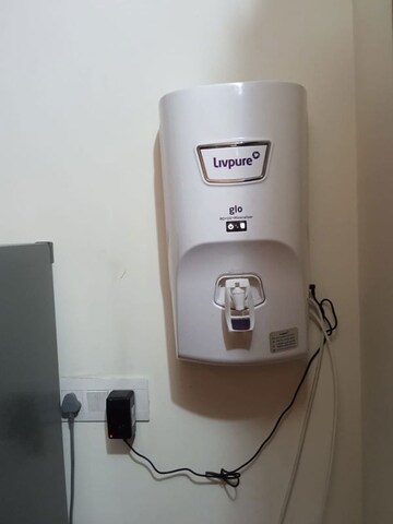 Furnished Amenities in 2 BHK Apartment at Sector 37 – for Rent