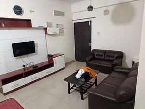 Living Room in 2 BHK Apartment at Sector 37 – for Rent
