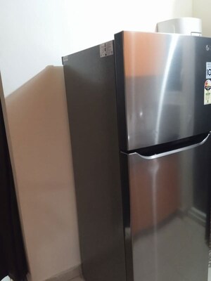 Furnished Amenities in 2 BHK Apartment at Sector 37 – for Rent