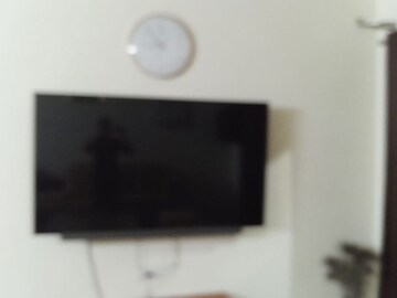 Furnished Amenities in 2 BHK Apartment at Sector 37 – for Rent