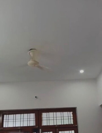 Furnished Amenities in 2 BHK Independent House at Gomti Nagar – for Rent