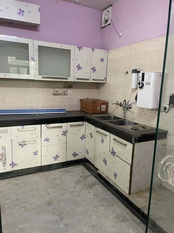 Kitchen in 3.5 BHK Villa at DLF City Phase IV, Dlf Phase iv – for Rent