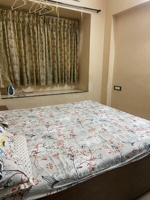 Bedroom in 1 BHK Apartment at Dosti Acres – for Rent