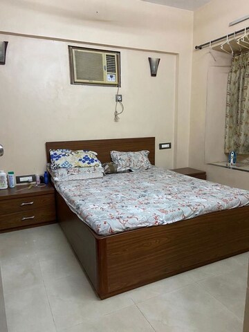 Bedroom in 1 BHK Apartment at Dosti Acres – for Rent