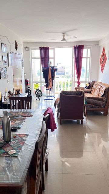 Gym in 3 BHK Apartment at DLF Hyde Park, South Mullanpur – for Sale