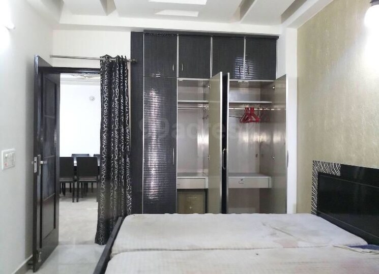 Bedroom, gyan khand i 3 Bedroom 1100 Sq.Ft. Builder Floor In Gyan Khand I Ghaziabad 9855611